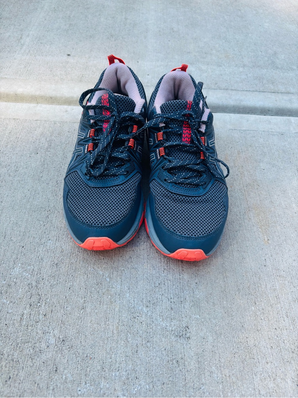 Asics Gel Venture 8 Trail Women’s Running Shoes size 8 - Picture 4 of 10